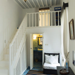 Chems bleu riad hotel essaouira Chambre Rouge